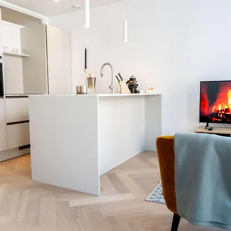 Apartment Gogh At Centrum