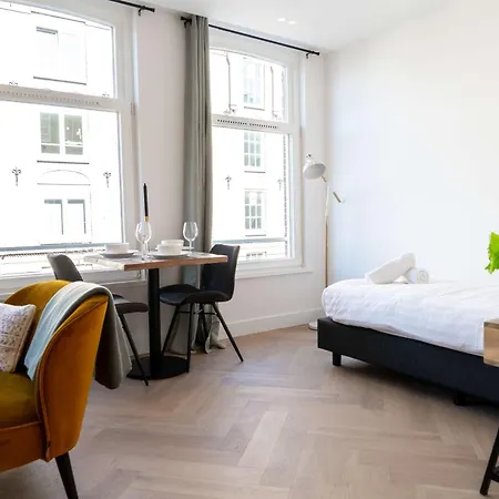 Apartment Gogh At Centrum *