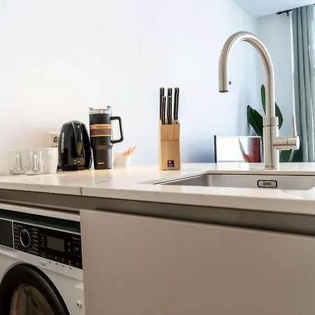 Gogh At Centrum Апартаменты *